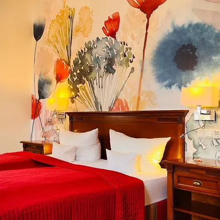 Schloss Burgellern - Genuss Und Geschichte Seit 1726 Hotel 4*