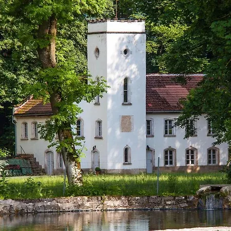 Schloss Burgellern - Genuss Und Geschichte Seit 1726 Scheßlitz