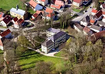 Schloss Burgellern - Genuss Und Geschichte Seit 1726 4* Scheßlitz