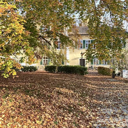 Schloss Burgellern - Genuss Und Geschichte Seit 1726 Scheßlitz